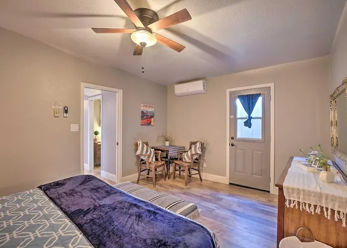 Luxe Route 66 Getaway With Aandc In Downtown Williams! Apartment Williams