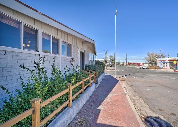 Luxe Route 66 Getaway With Aandc In Downtown Williams! Apartment
