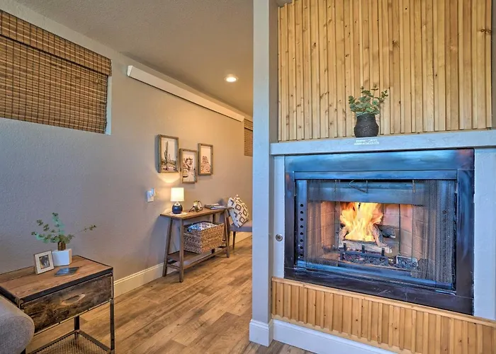 Luxe Route 66 Getaway With Aandc In Downtown Williams! Apartment